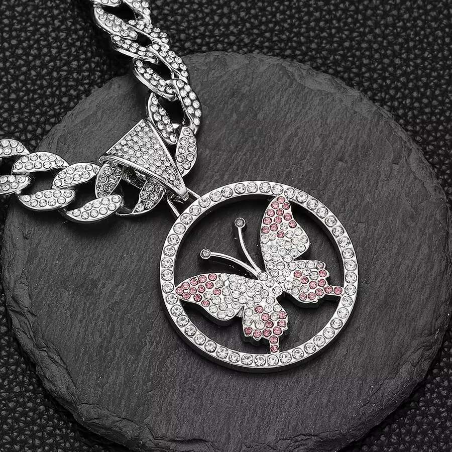 DHcollection Pink Butterfly Pendant Hip Hop Alloy Charm 15mm Cuban Chain Sier Plated Necklace