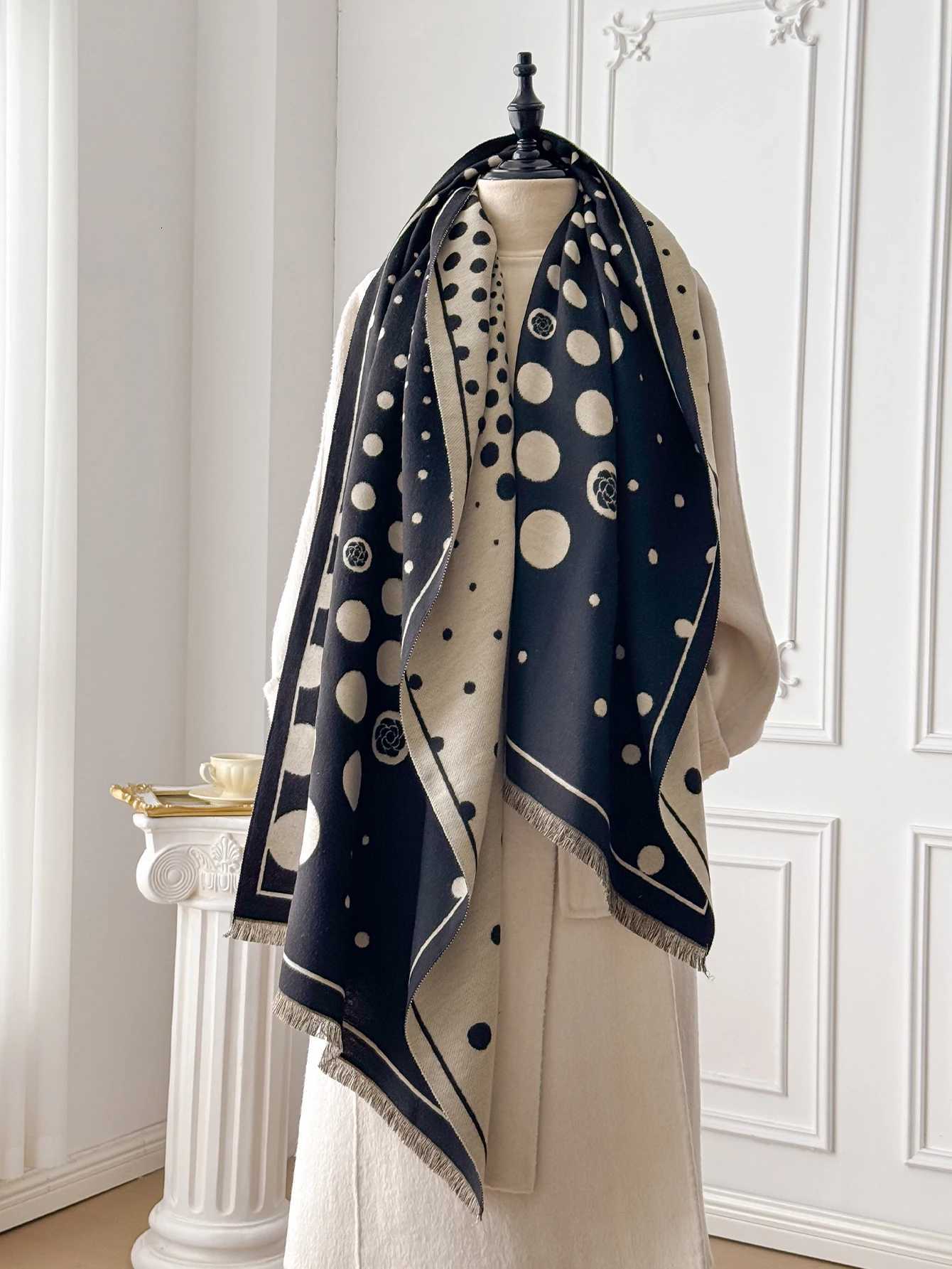 Luxury Winter Womens Polka Dot Pattern Scarf Thick Pashmina Shawl Warm Two-Sided Female Blanket Wrap Elegance Foulard Accessory Y251115