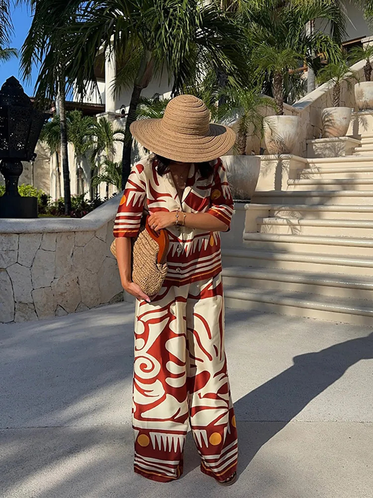 Retro printed womens wide leg pants set casual loose collar V-neck short sleeved shirt set womens summer vacation chic set 250415