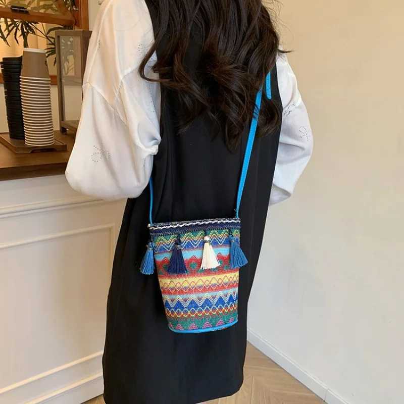 Luxury Signature Print Tote Bag For Women Designer Inspired Monogram Canvas With Iconic Brand PatternW251115