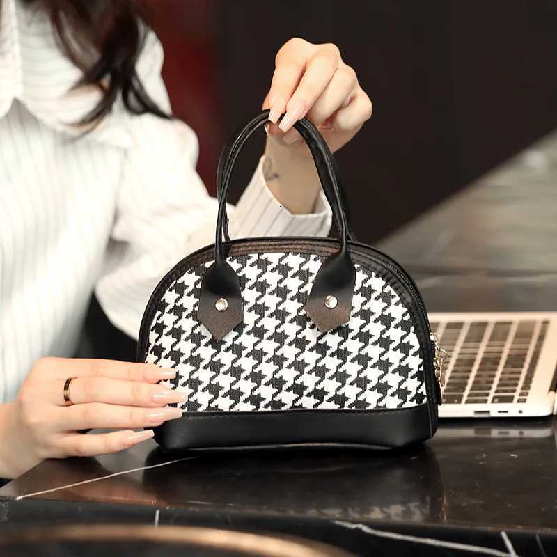 Bag Female 2024 New Single Shoulder Crossbody Shell Bag Thousand Bird Grid Fashion Simple Mini Womens BagW251115