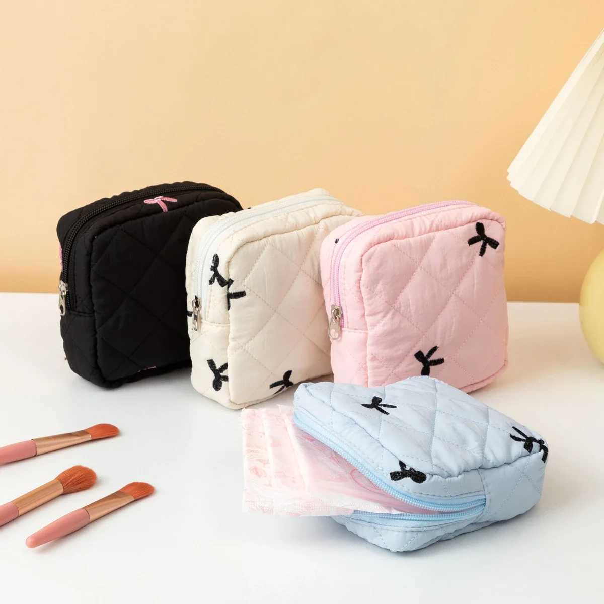 Cute bow makeup bag travel cosmetics storage bag ladies small club bag sanitary napkins sanitary napkins sanitary napkinsXJ250415