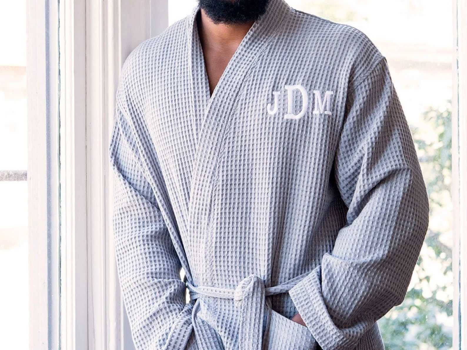 Personzed Mens Monogrammed Cotton Waffle Robe Summer Bathrobe Custom Robes for Guys Groomsmen Fathers Day Gift Sleepwear C251115