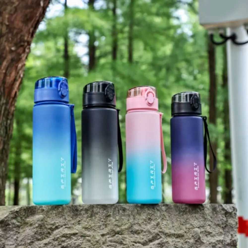 PC Sports Water Bottle Large Capacity Portable Handle Colorful Plastic Cup Leak Proof 650ml/1000ml Outdoor Sports Kettle GymW251114