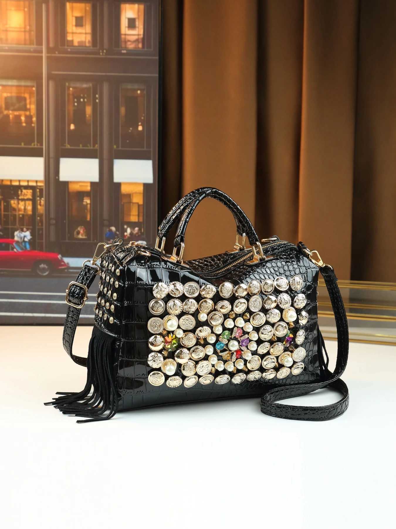 European and American trend diamond-encrusted pearl womens hand-held large-capacity shoulder messenger bagW251115