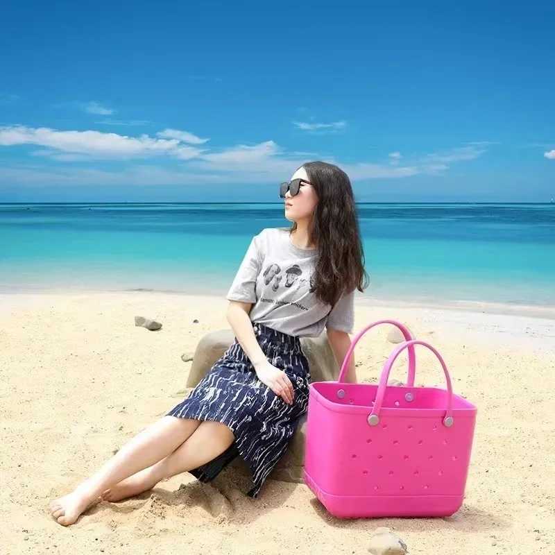 EVA beach jelly bag rubber waterproof shoulder bag large capacity portable travel handbag summer swimming pool fashionable womens handbag W250415