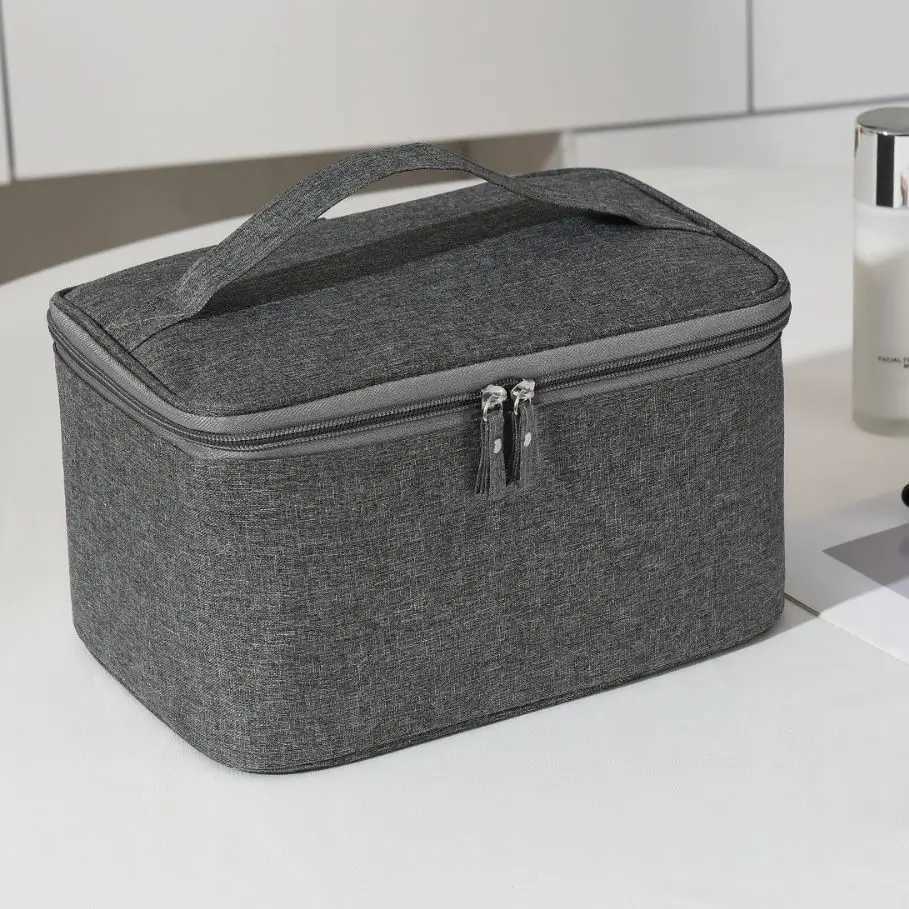 Large capacity mens makeup bag travel Cvenient toilet bag couple outdoor travel storage bag waterproof womens makeup boxXJ250415