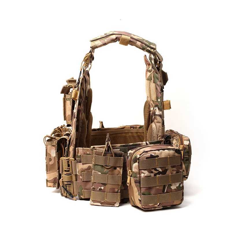 600D Polyester Tactical Vest Best-Seller - Durable Breathable and Adjustable Molle Design with Multiple PocketsXJ251114