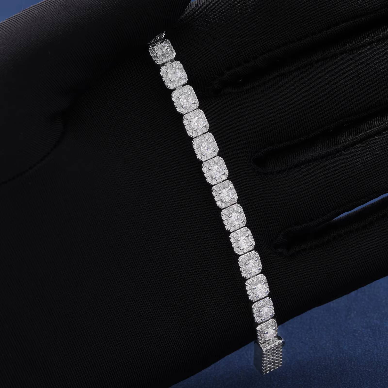 Fashion 6MM 925 Silver Hip Hop Tennis Bracelet Exquisite VVS D Moissanite Square Cluster Tennis Bracelet for Women Men