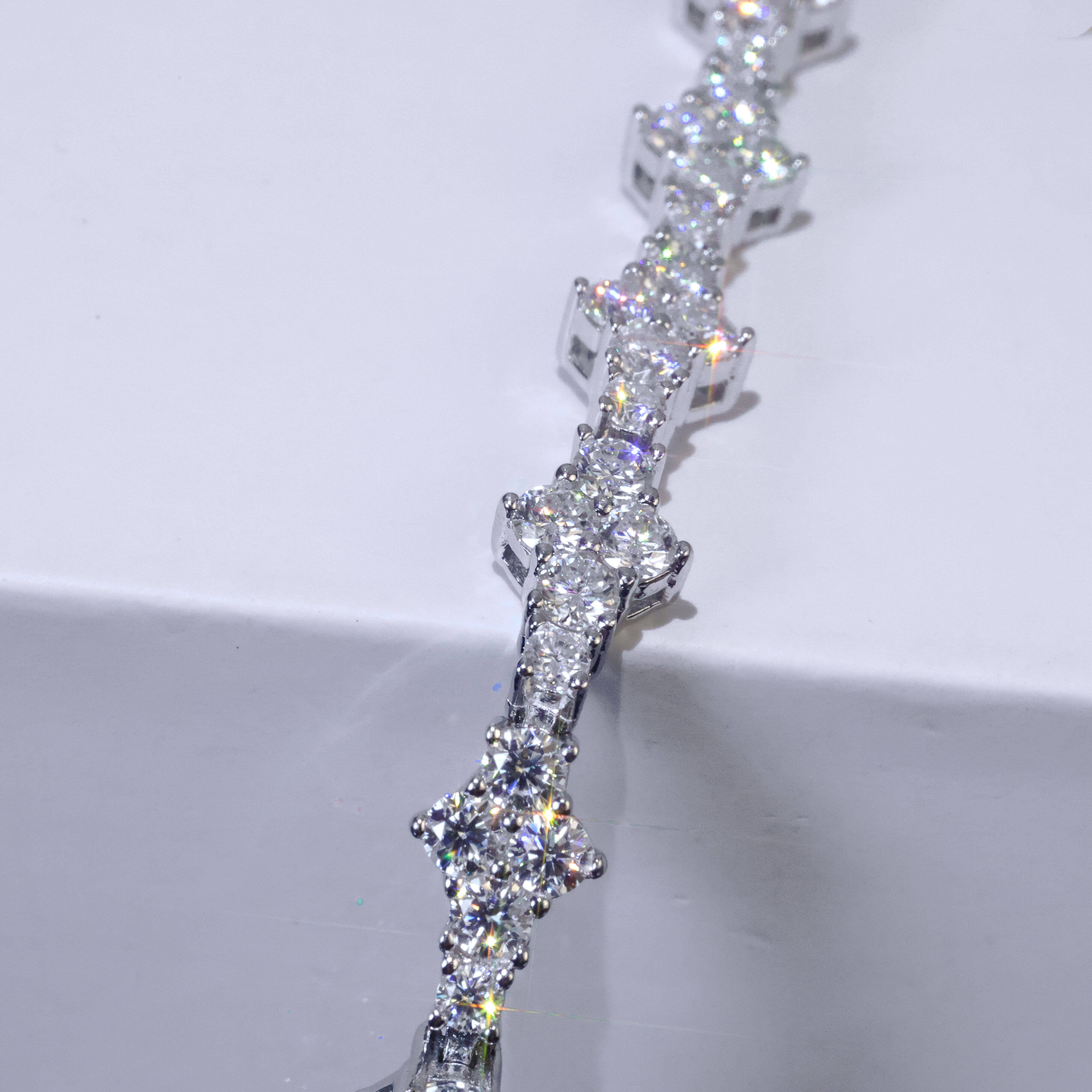 New Design 65mm 925 Sliver VVS Moissanite Tennis Chain Fashion Bracelet with Bling Diamond Flower Shaped for Women Men