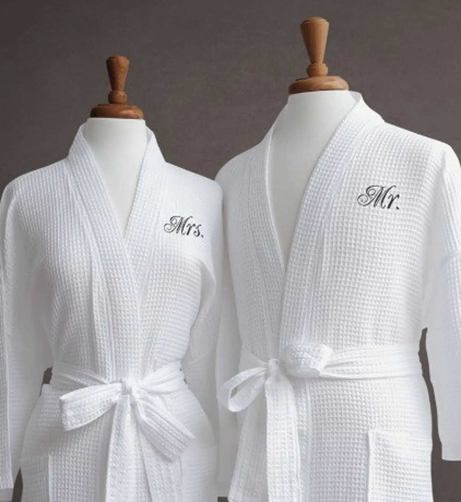 Personzed Mr Mrs Unisex Waffle Weave Robe with Pockets Monogrammed Bath Robes Embroidered Wedding Bridal Shower Anniversary C251115