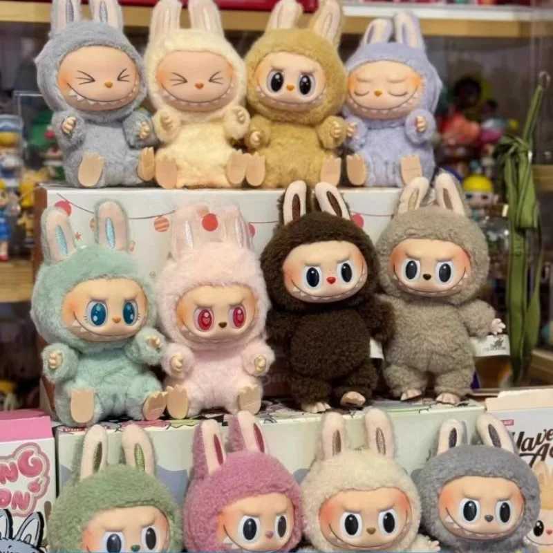 The real Labubu has an exciting seat Macarons series blind box trend game vinyl base doll mystery box series model toy gift T250415