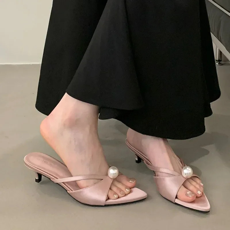 Summer Open Womens Lace Sexy Dot Lace Sandals Elegant Pearl Decoration Thin High Heels 250411