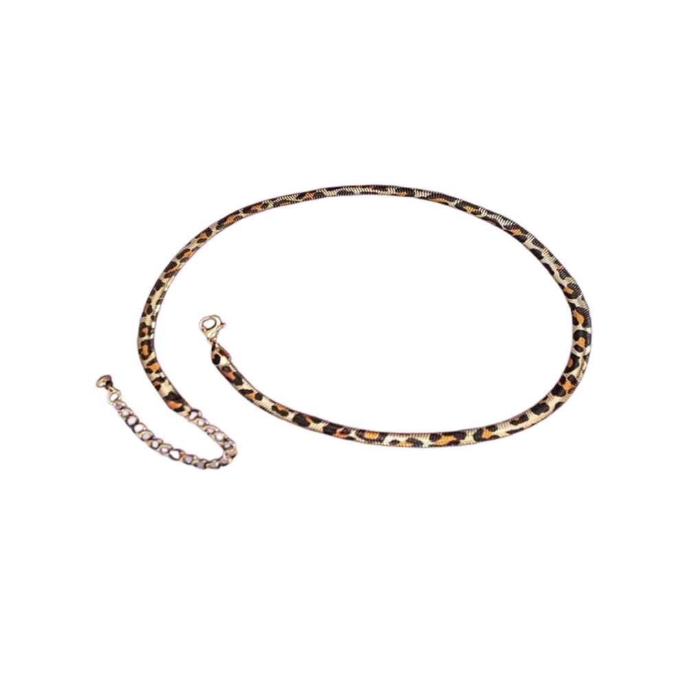 Fashionable autumn and winter new women's leopard print necklace design with a neck sticker