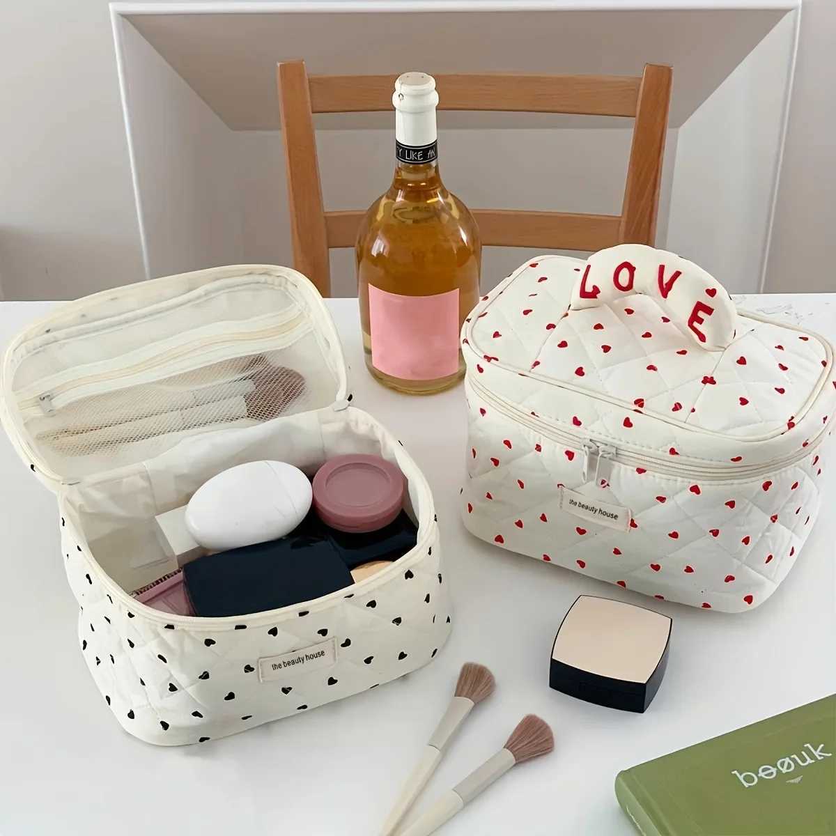 Love Mini Heart Print Soft Cotton Cosmetic Bags Korean Ins Storage Makeup Bag Womens Portable Travel Organizer Makeup BagXJ250415