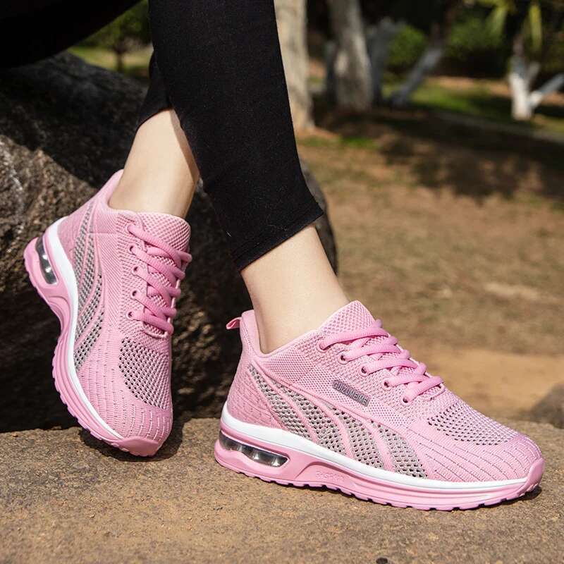 2025 New Women's Running Breathable Sneakers Designer Fashionable Outdoor Sports Lace up Training Shoes