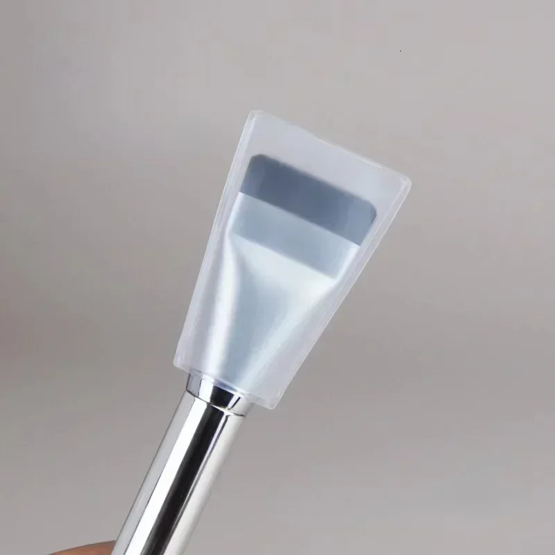 Ultra-Thin Foundation Brush - Lightweight Flat Contour Brush for Seamless Blending of Cream And Liquid Makeup Professional Makeu 250414