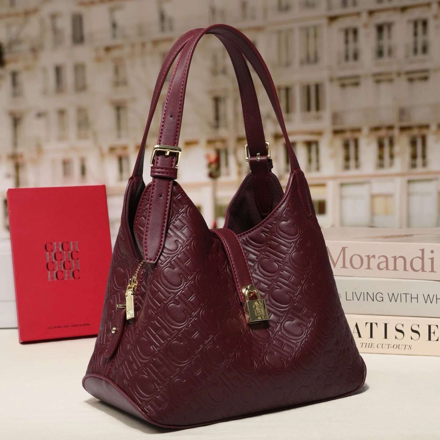 A For Classic Style Fashion Retro Craft New 2025 Women's Handbag Letter Printed Metal Accessories Large Capacity Solid Color