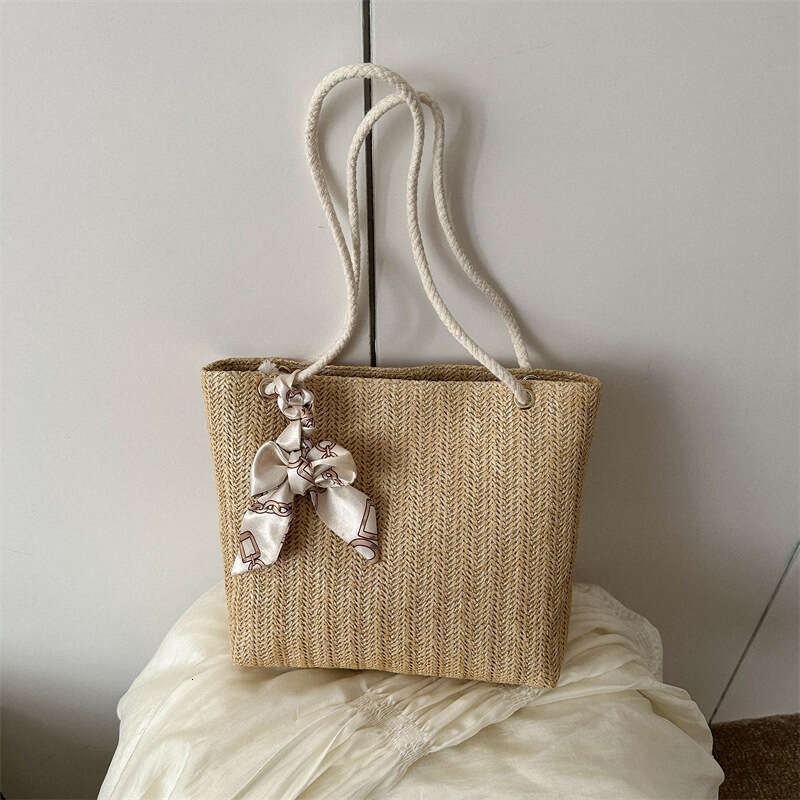 Handmade Beach Bag Women's Tote Large Capacity 2023 New Fashion Handbag Single Shoulder Underarm Grass Weaving Casual Bag Kq2