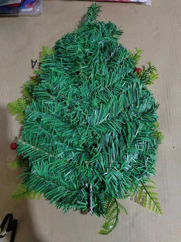 2025 Christmas Door Wreath Red And Candy Cane Teardrop Ornaments With Balls For Home Outdoor Decoration 3D Christmas FlowerM251115