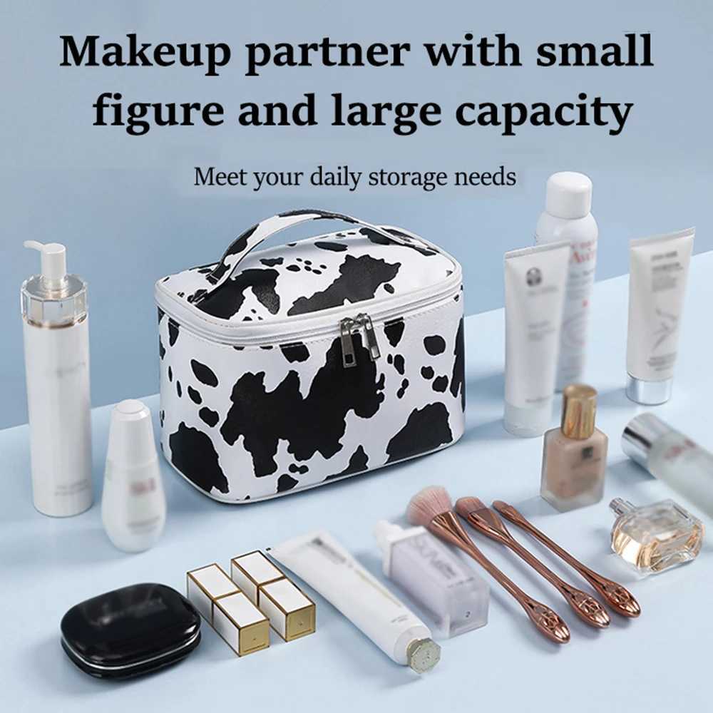 Cow Print Waterproof Makeup Bag - Womens Travel Toilet Organizer with Handle Cow Pattern Makeup Storage BagXJ250415