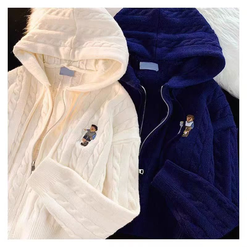 Warm Sweater Cardigan Loose-Fit Jacket Designer Sweatshirts Women Luxury Cashmere Hooded Sweaters Autumn Winter Inner Cloth Button Clothes Top Homme coat