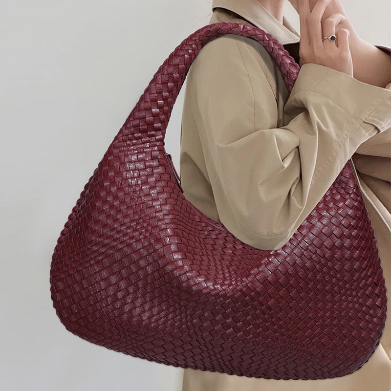 Free shipping designer bags Hand-woven Women's Casual Handbag Soft PU Leather Underarm Shoulder Bag Weave casual and fashionable bags