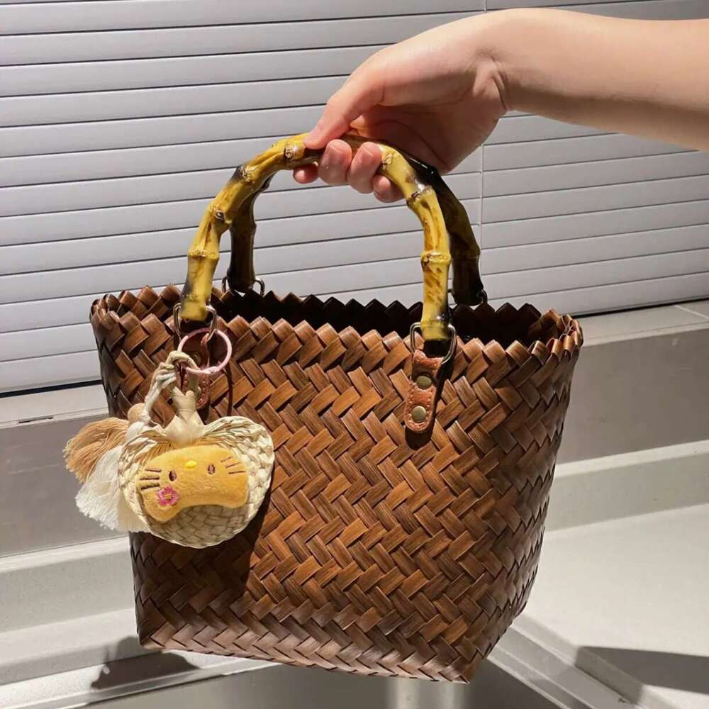 Handmade Beach Bag Handmade, Fashionable And Versatile Vegetable Basket, Bamboo Knot Hand-Held Straw Woven Tote Bag, Women's Companion Handbag, G