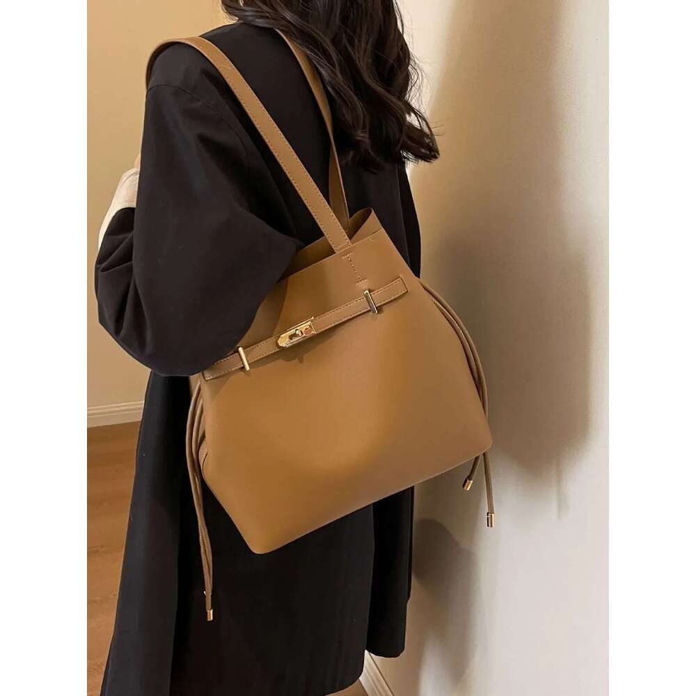 Texture PU Bucket 2025 New Simple Solid Color Handbag Versatile Fashion Shoulder Large Capacity Commuting Underarm Bag