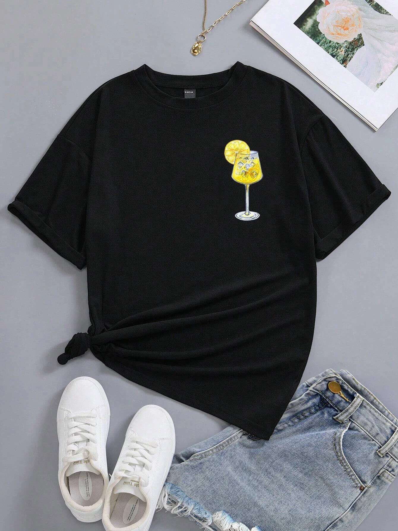 "Limoncello Spritz" Lettering Wine Glass Print T-shirt Casual and versatile summer short-sleeved tops for women