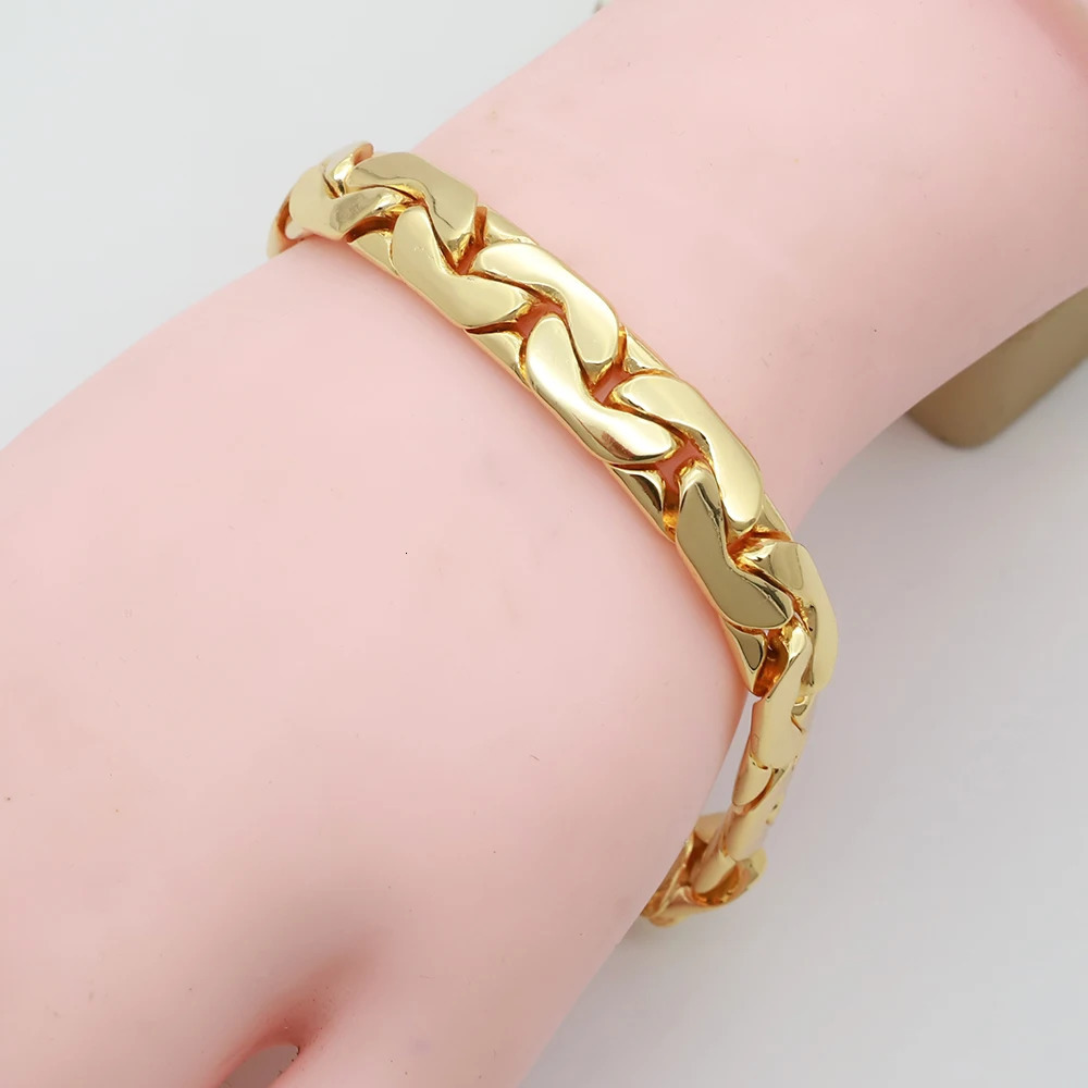 Big Woman Jewelry Set Dubai Gold Plated Earrings Necklace Copper Big Flower Pendant Bride Bangle Rings Gift 250414