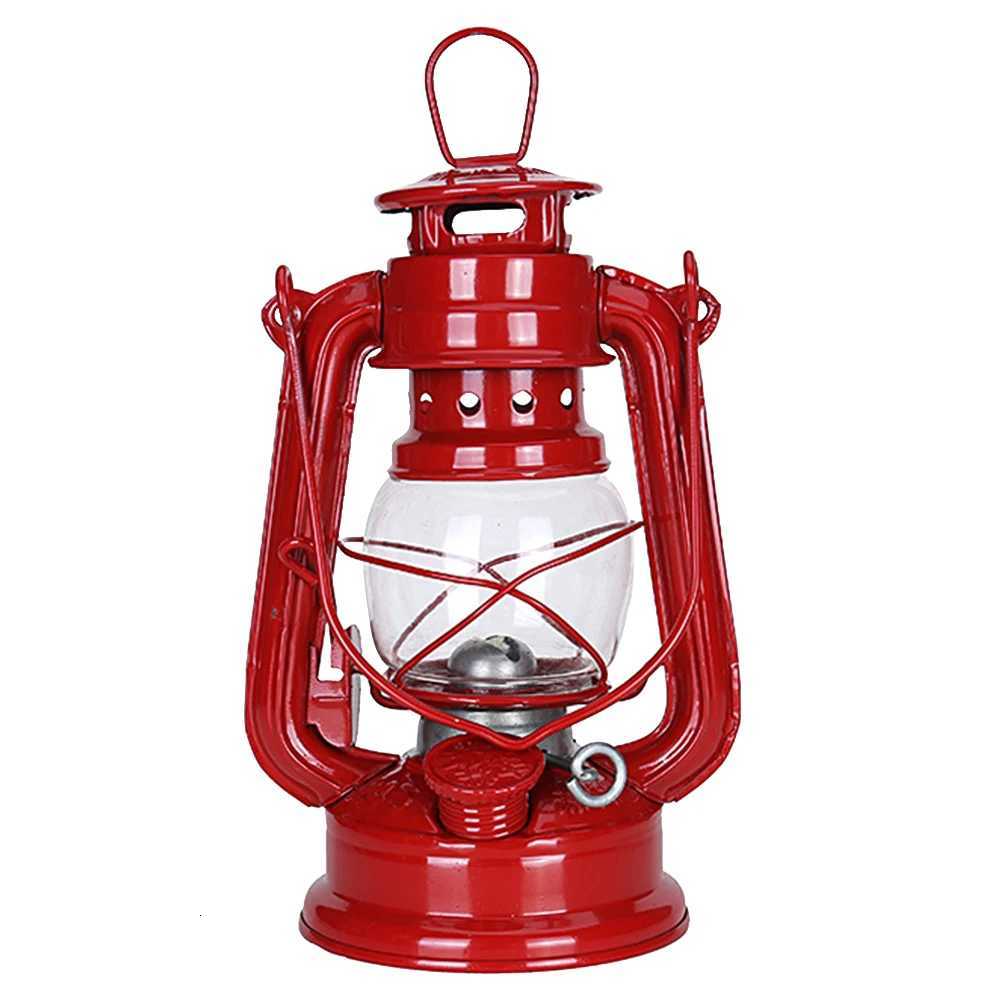 Vintage Fuel Camping Lanterns Metal Kerosene Lantern Hurricane Table Lamps with Handle for Patio Decoration M251115