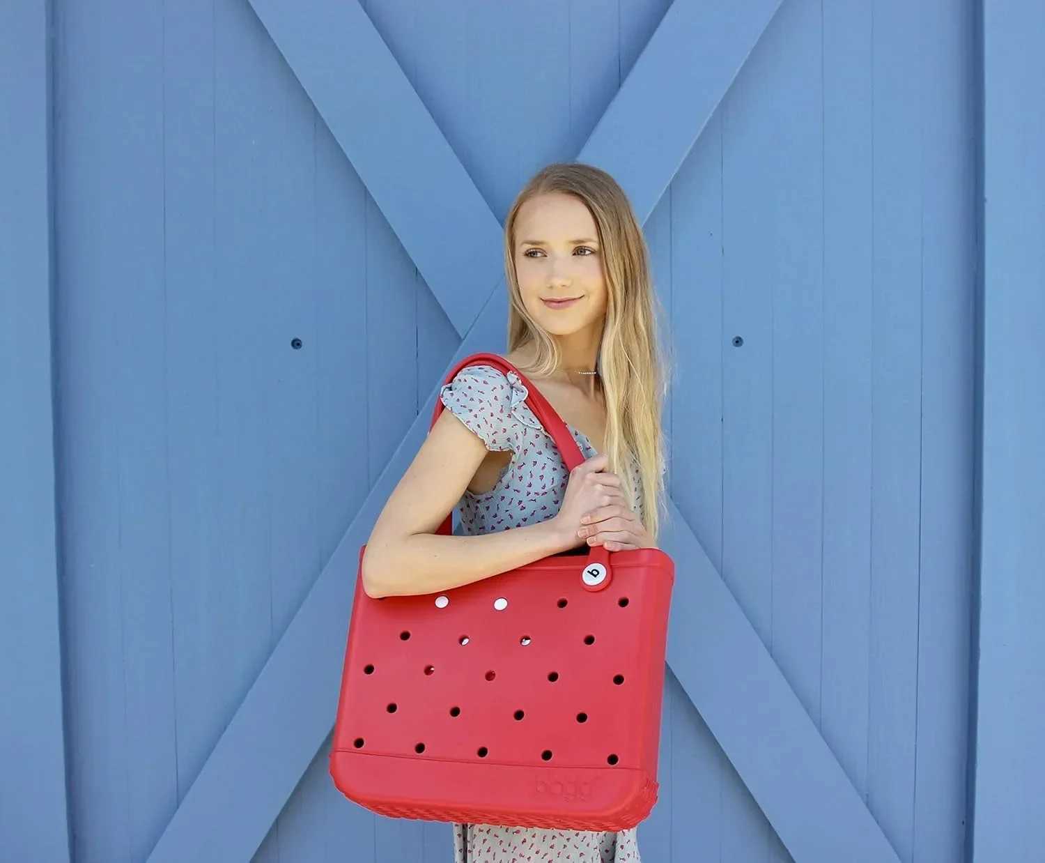 Original waterproof and washable pointed open tote bag suitable for beach swimming pool sports lightweight durable womens rubber bag W250415