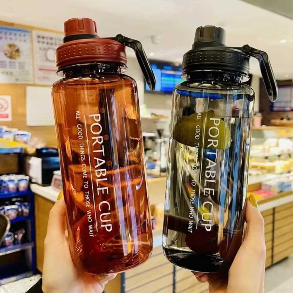 1PC 1000ML Creative Space Cup Large Capacity Sports Water Bottle for Fitness Enthusiasts Easy Carry Hydration Shaker BottleW251114