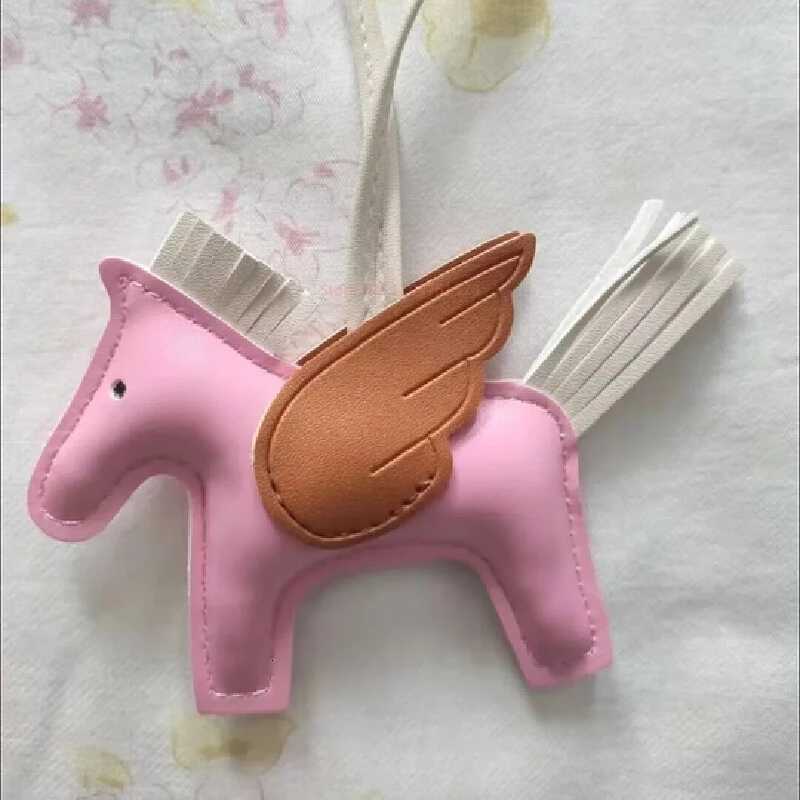 Mini Angel Pegasus Pony Pendant Handmade Stitching WomenS Bag Charm With Cute Tassel Fashion Accessory Birthday GiftW251114