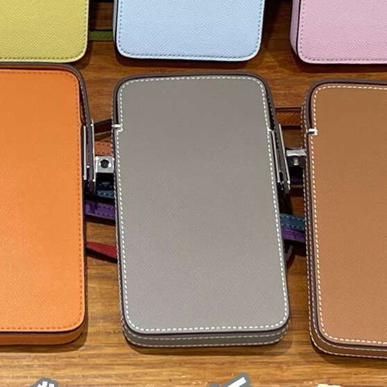 Mm Women's Bags Metal Buckle Phone Cowhide Crossbody Small High-End Texture Mini Women's Bag, Simple And Versatile Leather Backpack