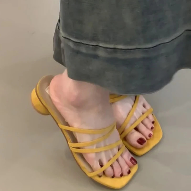 Summer Womens Open Lace Slide Fashion Narrowband Slide Womens Outdoor Street Style Low Heels Shoes 250411