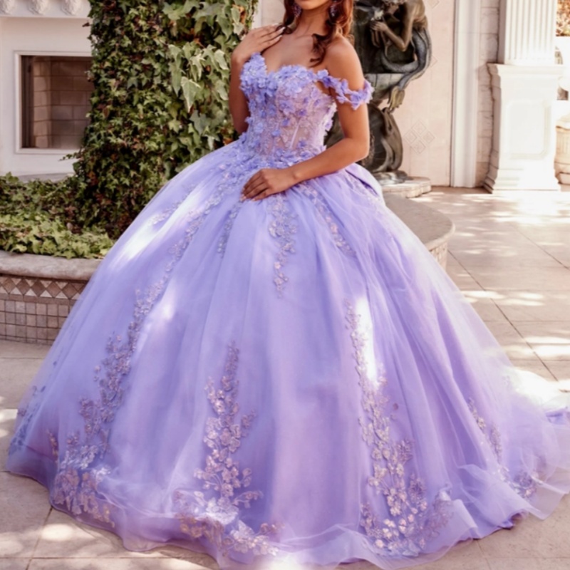 Lavender Shiny Princess Quinceanera Dresses Off Shoulder Applique Bow Beads Tull Sweet 16 Dress Ball Gown Vestidos 15 Anos