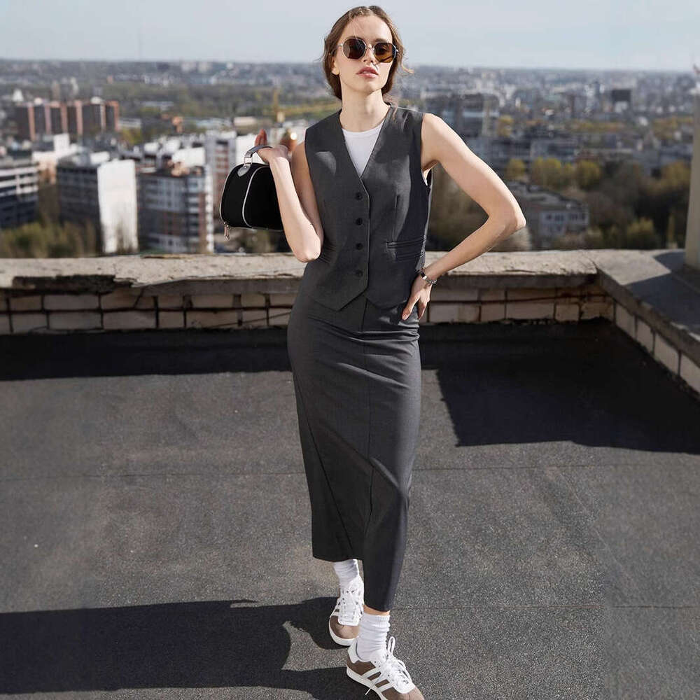 hoodie Mmwomen's Wear Button Long Suit Summer , New Solid Color Vest Half Skirt Set For Women jacket