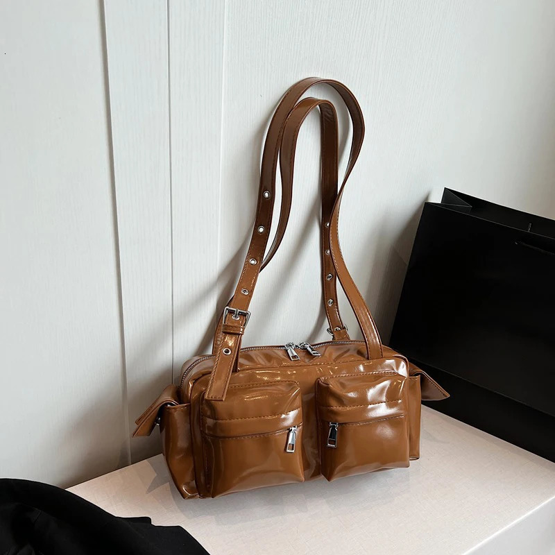 Korean style multi pocket shoulder bag underarm bowling bag niche womens pillow side pocket brown/pink/wine red handbag 250410