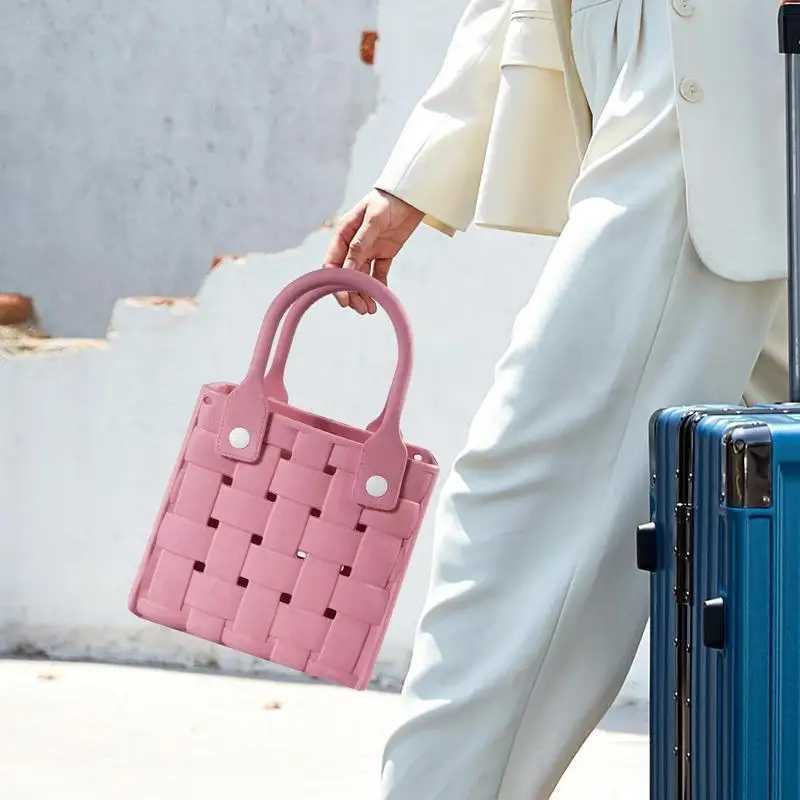 Womens beach handbag waterproof open beach bag with perforated waterproof beach bag used for sports beach pool toys and W250415