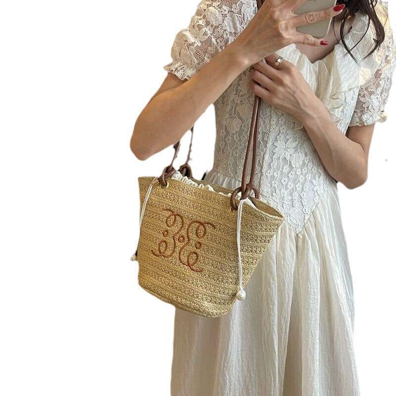 Handmade Beach Bag Forest Style Grass For Women 2024 New Trendy And Fashionable Texture Niche Underarm Woven Tote Bag Kq2