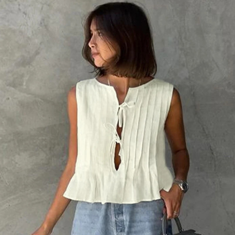 Solid Tank Women Summer Fashion Bandage O-Neck Casual Slim Tank Sexy Sleeveless Hollow Out Female Club Party Versatile Tank 250415