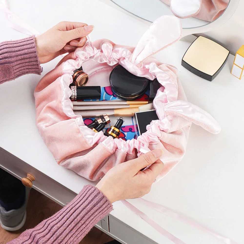 Makeup Bag Round Veet Soft Makeup Bag Drstring Rabbit Ear Travel Makeup Organizer Women Toilet Beauty Storage GiftXJ250415
