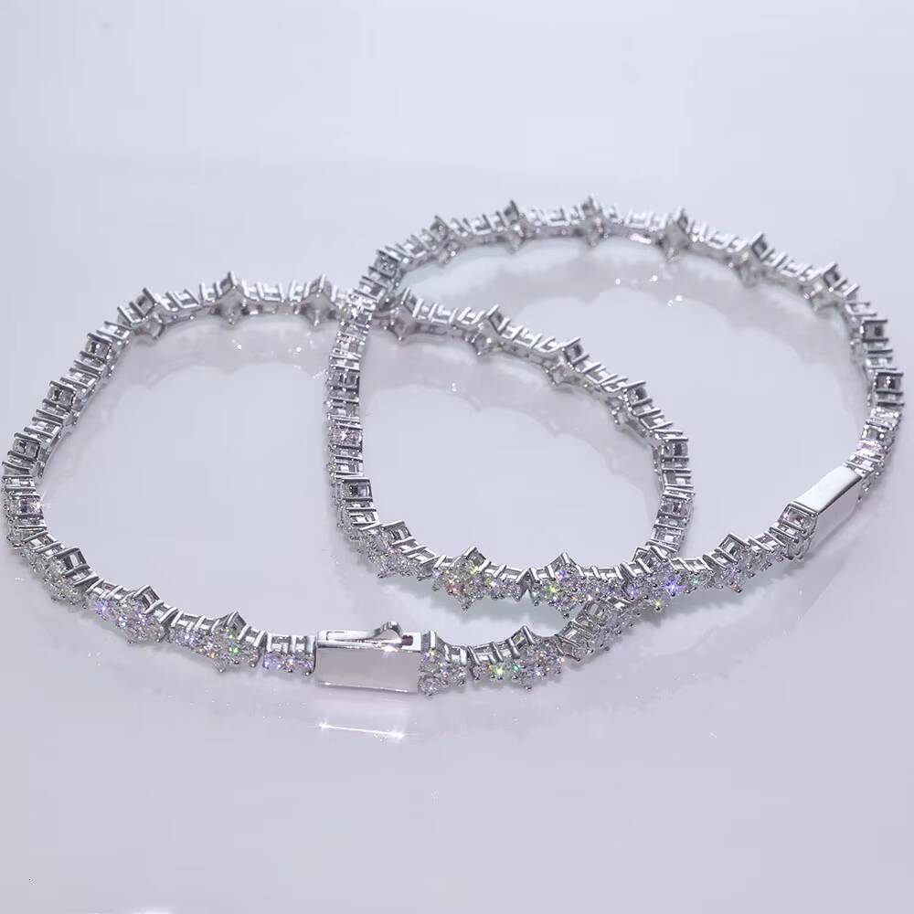 New Design 65mm 925 Sliver VVS Moissanite Tennis Chain Fashion Bracelet with Bling Diamond Flower Shaped for Women Men