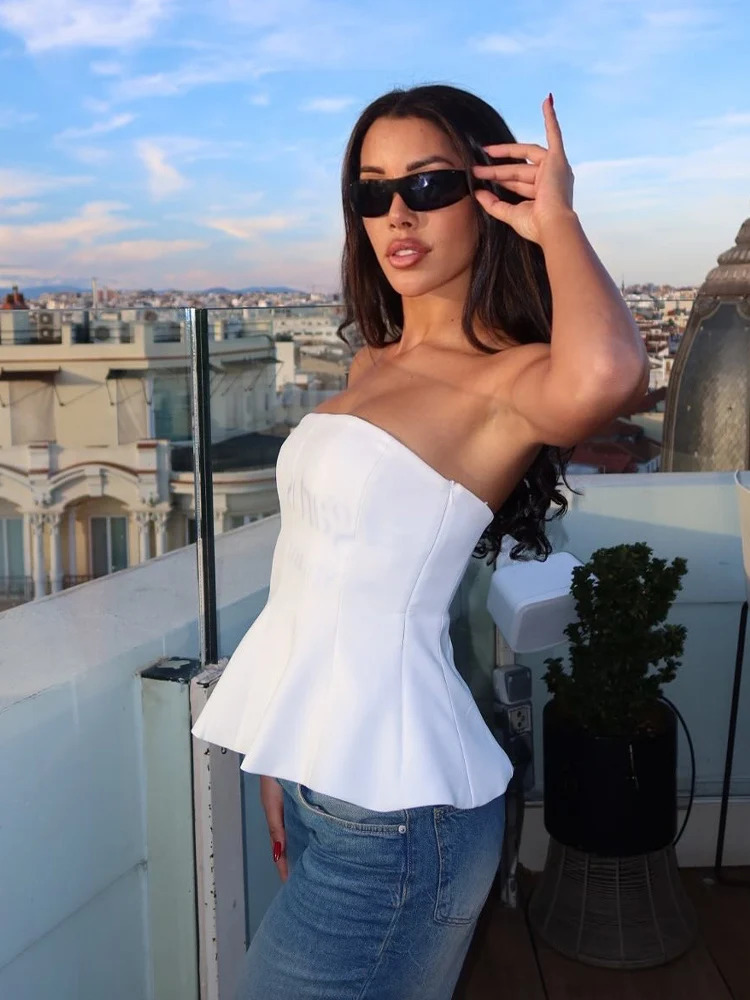 TRAFZA Womens Summer Long Street Short Top Solid O-neck Backless Decorative Zipper Womens Sleeveless Top in 3 Colors 250415