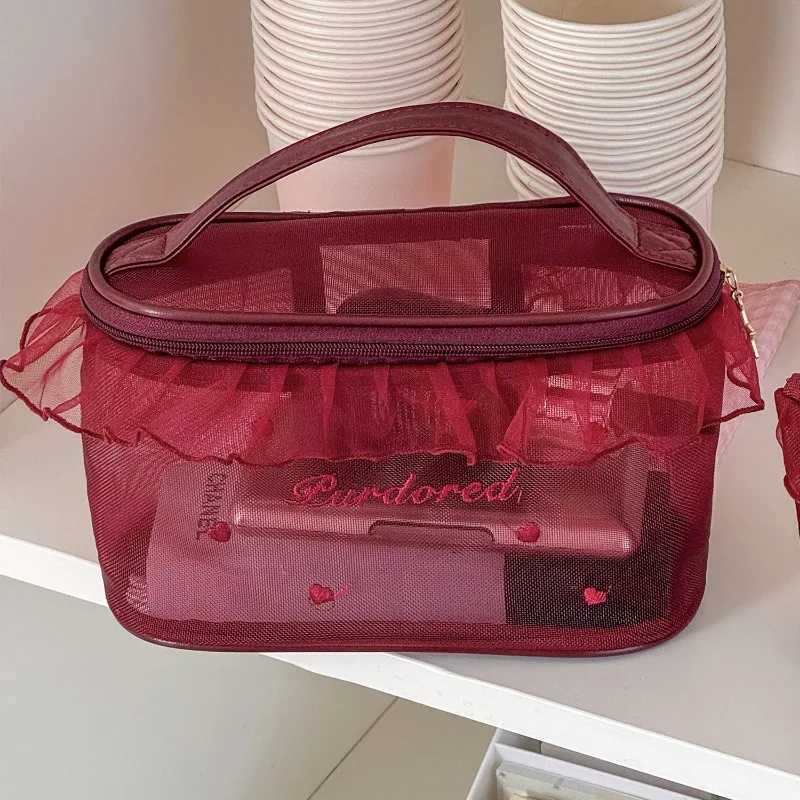 1 piece of Fi American Pink Red Coin Makeup Bag with Ruffle Heart Shaped Student Female Lipstick Makeup Box Large Capacity Makeup BagXJ250415
