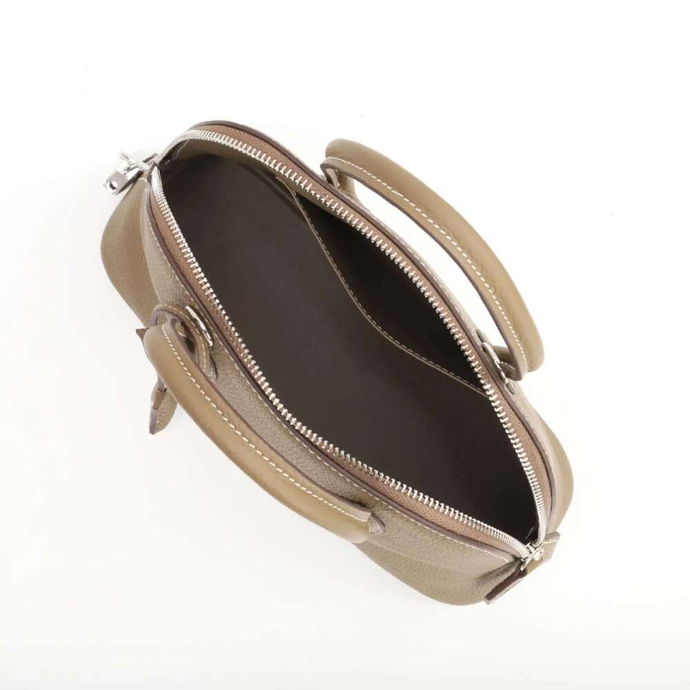 Versatile Women's Shoulder Top Layer Cow Handbag Shell Genuine Leather Commuter Bag Neutral Minimalist Style