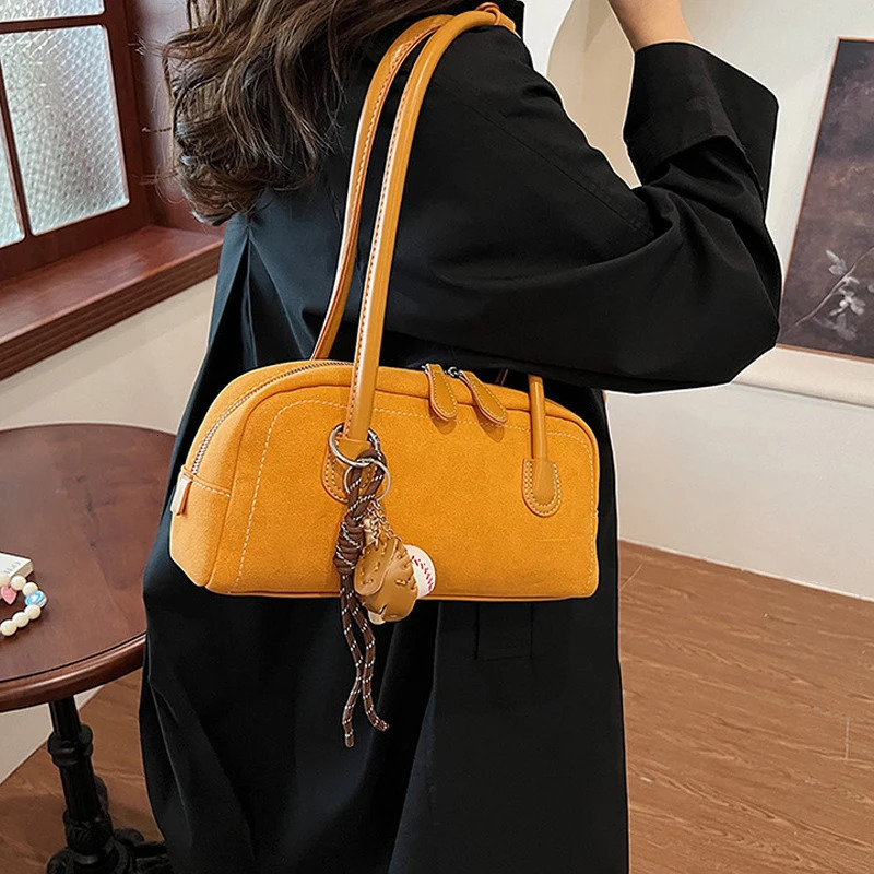 Suede Shoulder Bag for Women Multi Pocket Bottom Bag Artificial Suede Solid Color Handbag Zipper Handbag 250410