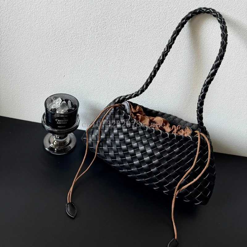 Women Handwoven Shoulder Bag Korean Casual Trendy Large Capacity Handbag Soft PU Leather Ladies Tote Bag Summer Underarm Bags C251115
